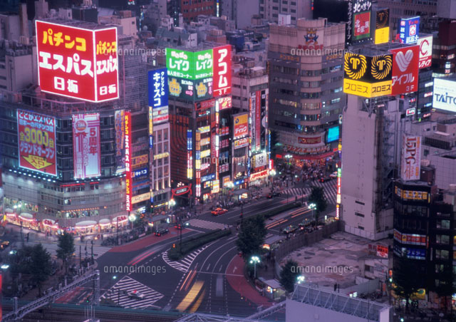 新宿の夕景
(c)HIROYUKI MATSUMOTO/SEBUN PHOTO
