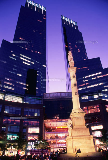 コロンバスサークルの夜景
(c)HIROYUKI MATSUMOTO/SEBUN PHOTO