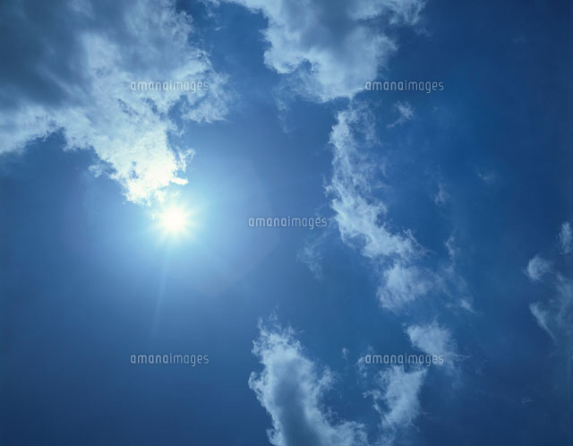 太陽と雲 7月
(c)SHINICHI NAKAZATO/orion