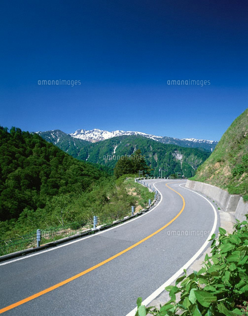 白山スーパー林道 吉野谷村 石川県
(c)YOSHITSUGU NISHIGAKI/SEBUN PHOTO