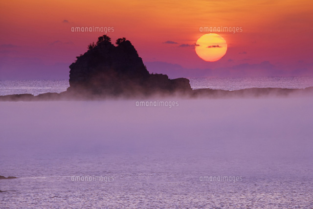 朝の荒船海岸 和歌山県
(c)YOSHITSUGU NISHIGAKI/SEBUN PHOTO