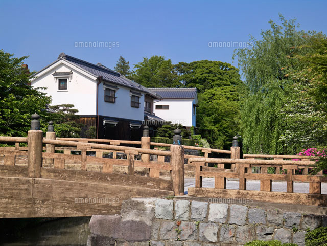 八幡堀と明治橋
(c)YOSHITSUGU NISHIGAKI/SEBUN PHOTO
