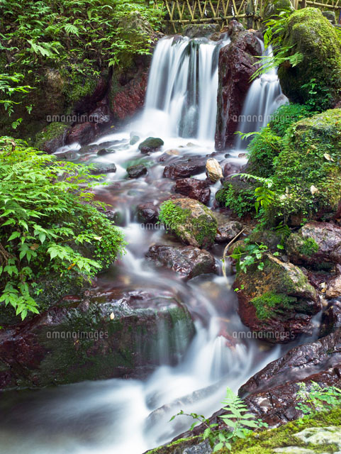 瓜割の滝
(c)YOSHITSUGU NISHIGAKI/SEBUN PHOTO