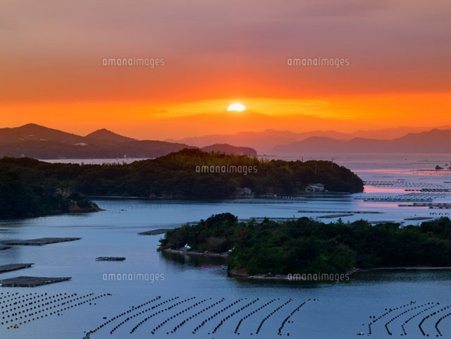 英虞湾と夕日
(c)YOSHITSUGU NISHIGAKI/SEBUN PHOTO