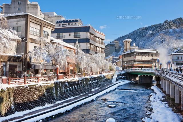 雪の湯村温泉
(c)YOSHITSUGU NISHIGAKI/SEBUN PHOTO