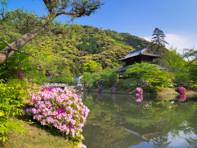 ツツジ咲く吉香公園と岩国城 錦雲閣
(c)YOSHITSUGU NISHIGAKI/SEBUN PHOTO