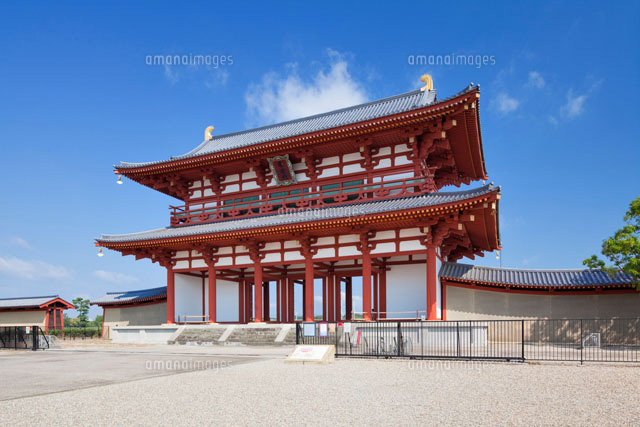 朱雀門
(c)YOSHITSUGU NISHIGAKI/SEBUN PHOTO