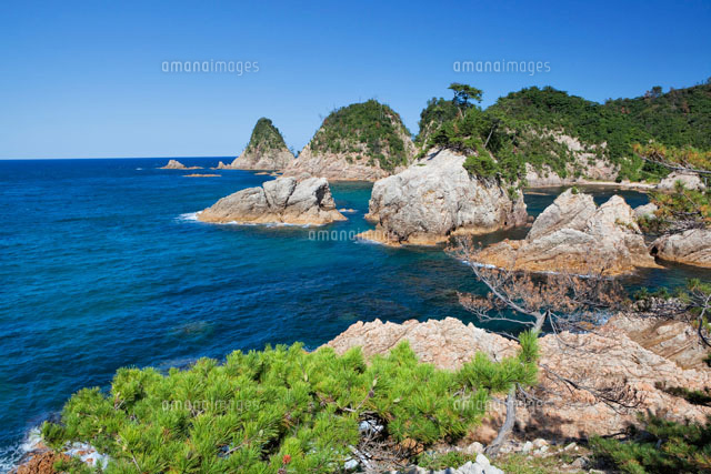 浦富海岸
(c)YOSHITSUGU NISHIGAKI/SEBUN PHOTO