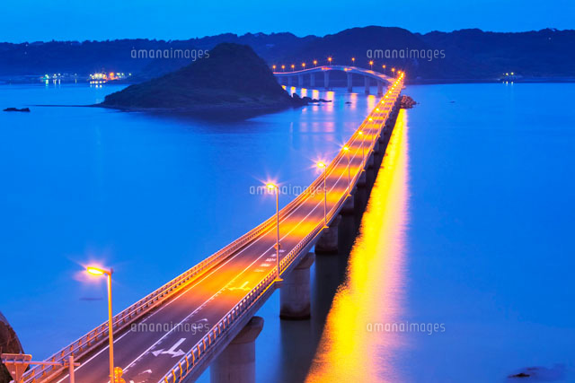 角島大橋と角島夜景
(c)YOSHITSUGU NISHIGAKI/SEBUN PHOTO