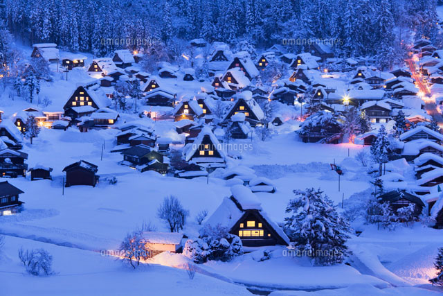 雪の白川郷夜景
(c)YOSHITSUGU NISHIGAKI/SEBUN PHOTO