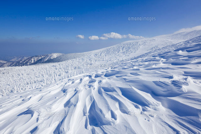 雪紋と樹氷 蔵王
(c)YOSHITSUGU NISHIGAKI/SEBUN PHOTO