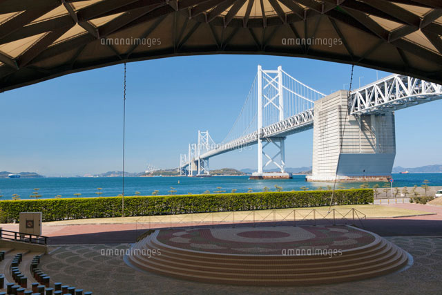 瀬戸大橋記念公園より瀬戸大橋
(c)YOSHITSUGU NISHIGAKI/SEBUN PHOTO