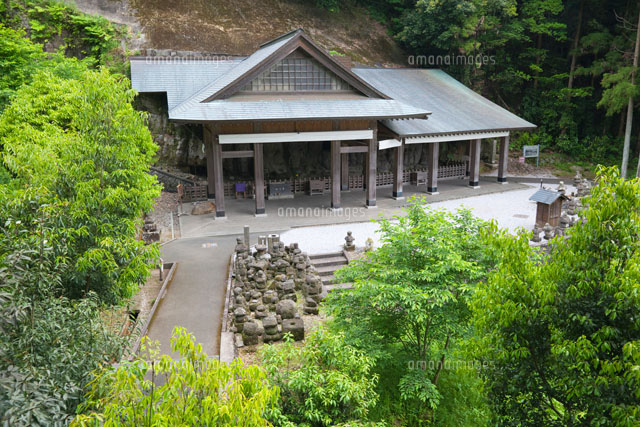 臼杵石仏
(c)YOSHITSUGU NISHIGAKI/SEBUN PHOTO