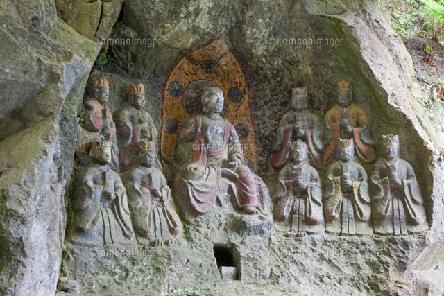 臼杵石仏
(c)YOSHITSUGU NISHIGAKI/SEBUN PHOTO