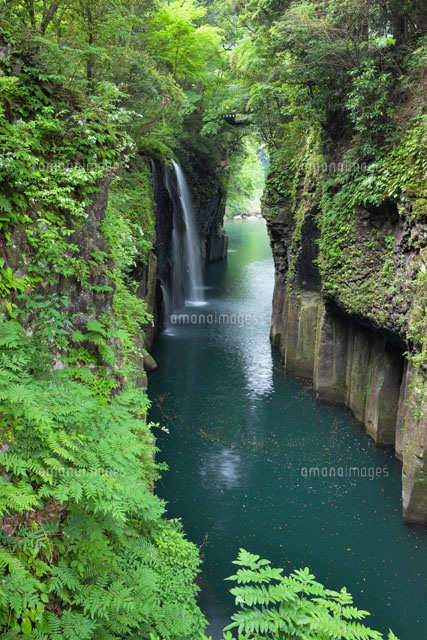 高千穂峡と真名井の滝
(c)YOSHITSUGU NISHIGAKI/SEBUN PHOTO