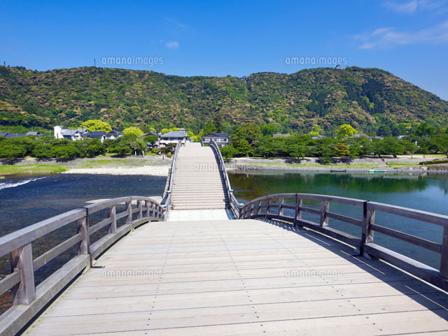 錦帯橋と岩国城
(c)YOSHITSUGU NISHIGAKI/SEBUN PHOTO