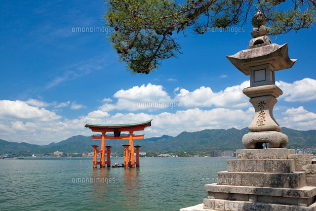 厳島神社大鳥居
(c)YOSHITSUGU NISHIGAKI/SEBUN PHOTO