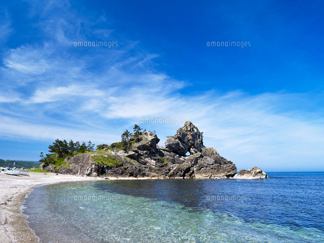 曽々木海岸 窓岩
(c)YOSHITSUGU NISHIGAKI/SEBUN PHOTO
