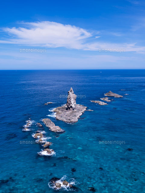 神威岬より神威岩
(c)YOSHITSUGU NISHIGAKI/SEBUN PHOTO