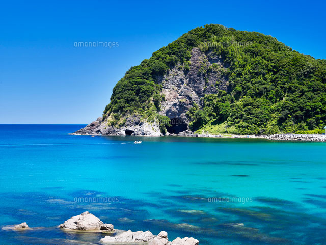 竹野海岸と淀の洞門
(c)YOSHITSUGU NISHIGAKI/SEBUN PHOTO