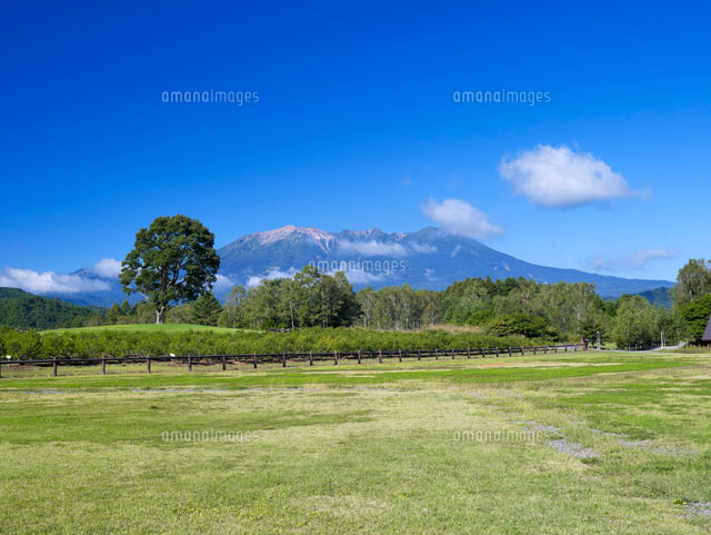 開田高原より御岳
(c)YOSHITSUGU NISHIGAKI/SEBUN PHOTO