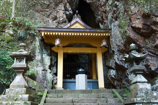 浅山不動尊
(c)YOSHITSUGU NISHIGAKI/SEBUN PHOTO