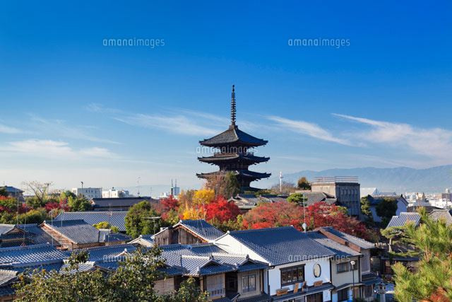秋の八坂の塔と京都市街
(c)YOSHITSUGU NISHIGAKI/SEBUN PHOTO