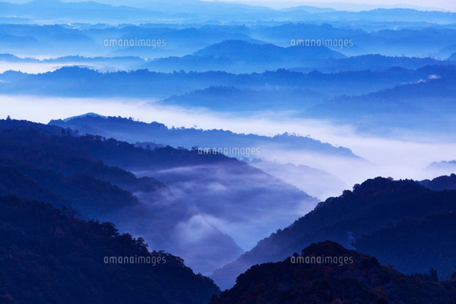 弥高山より朝のやまなみ
(c)YOSHITSUGU NISHIGAKI/SEBUN PHOTO