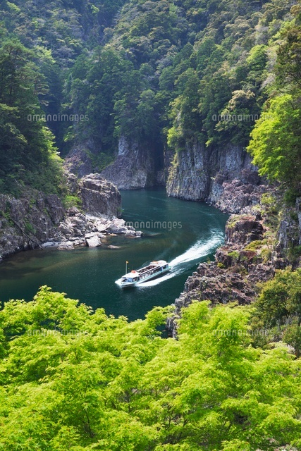 瀞八丁とウォータージェット
(c)YOSHITSUGU NISHIGAKI/SEBUN PHOTO