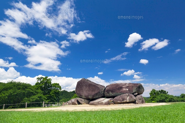 石舞台古墳
(c)YOSHITSUGU NISHIGAKI/SEBUN PHOTO