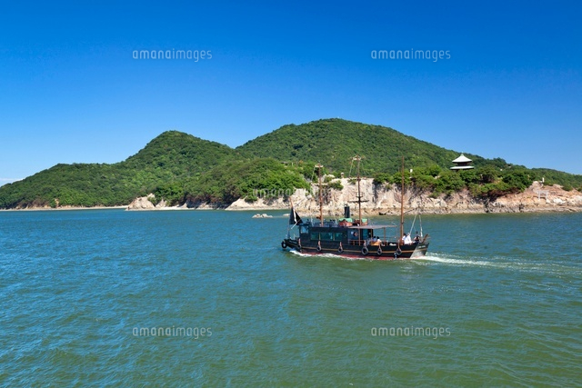 観光船と仙酔島 鞆の浦
(c)YOSHITSUGU NISHIGAKI/SEBUN PHOTO