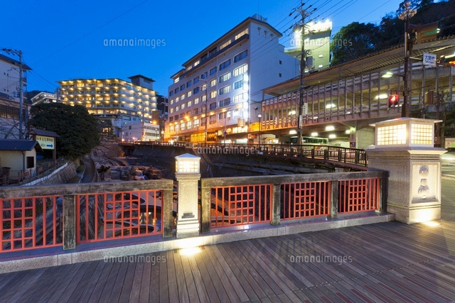 太閤橋と有馬温泉夜景
(c)YOSHITSUGU NISHIGAKI/SEBUN PHOTO