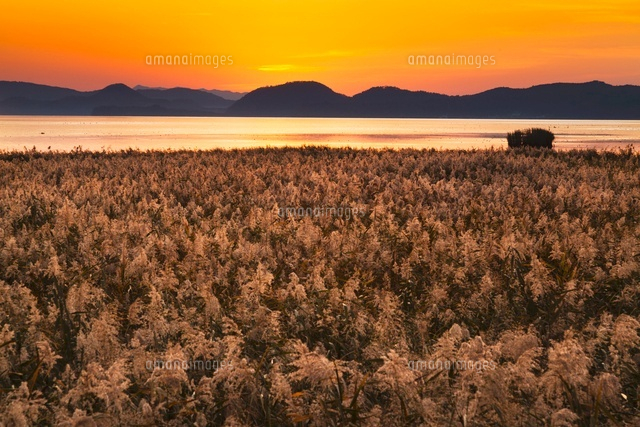 猪苗代湖と夕景
(c)YOSHITSUGU NISHIGAKI/SEBUN PHOTO