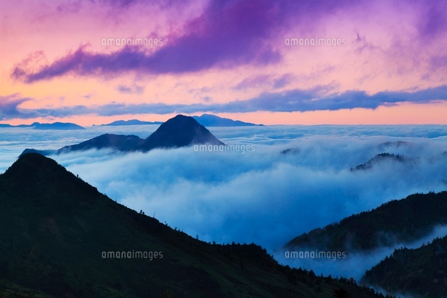 笠ヶ岳と夕景
(c)YOSHITSUGU NISHIGAKI/SEBUN PHOTO