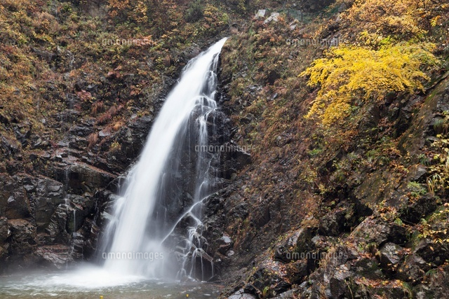 秋の暗門の滝.第三の滝
(c)YOSHITSUGU NISHIGAKI/SEBUN PHOTO