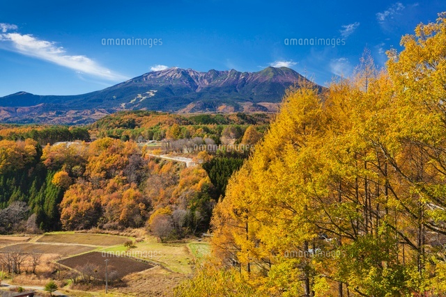 秋の開田高原より御岳
(c)YOSHITSUGU NISHIGAKI/SEBUN PHOTO