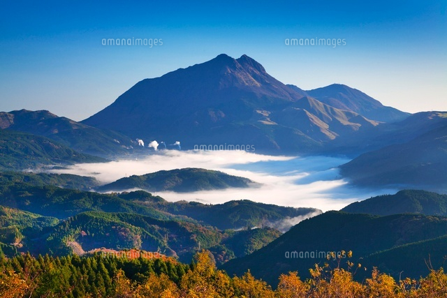 朝の湯布院と由布岳
(c)YOSHITSUGU NISHIGAKI/SEBUN PHOTO
