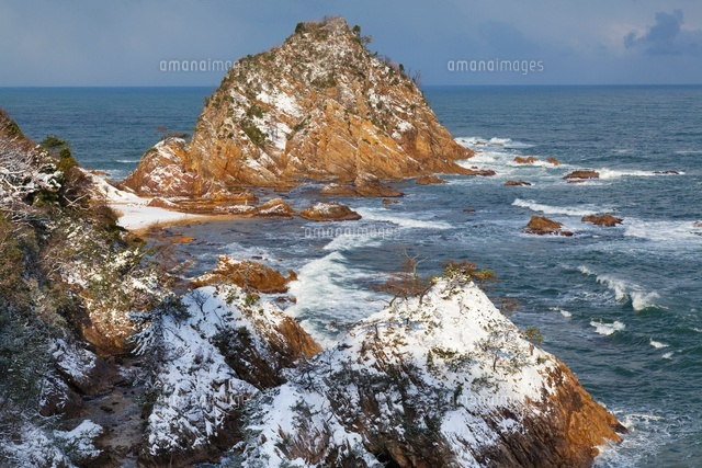 雪の浦富海岸
(c)YOSHITSUGU NISHIGAKI/SEBUN PHOTO