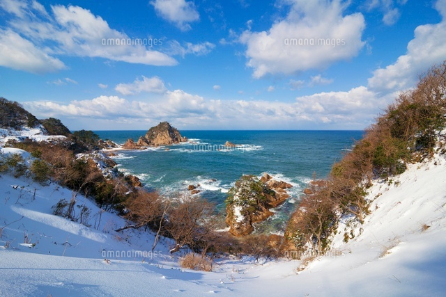 雪の浦富海岸
(c)YOSHITSUGU NISHIGAKI/SEBUN PHOTO