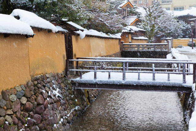 雪の長町武家屋敷跡
(c)YOSHITSUGU NISHIGAKI/SEBUN PHOTO