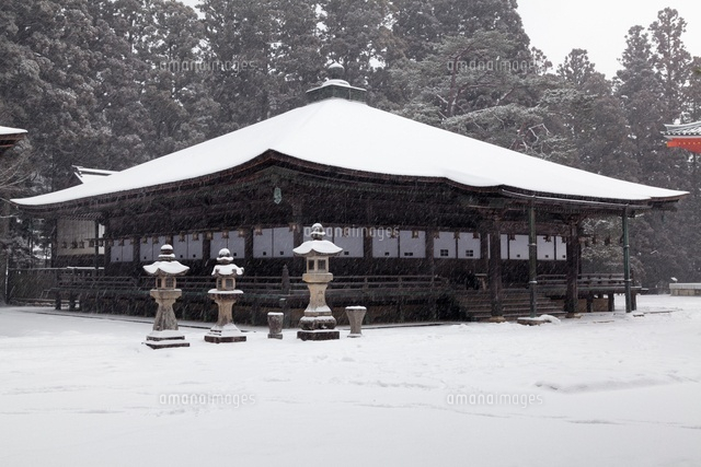雪の御影堂
(c)YOSHITSUGU NISHIGAKI/SEBUN PHOTO