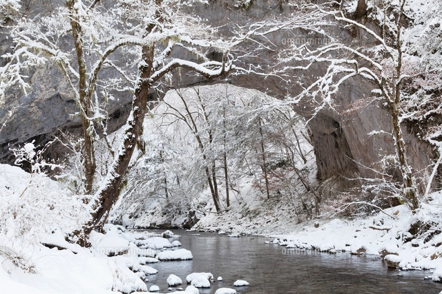 雪の帝釈峡,雄橋
(c)YOSHITSUGU NISHIGAKI/SEBUN PHOTO