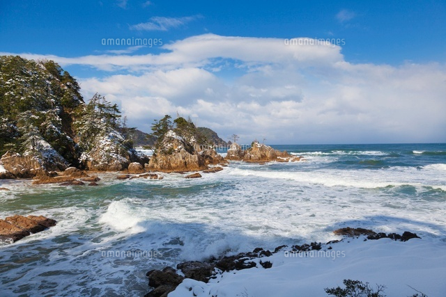 雪の浦富海岸
(c)YOSHITSUGU NISHIGAKI/SEBUN PHOTO