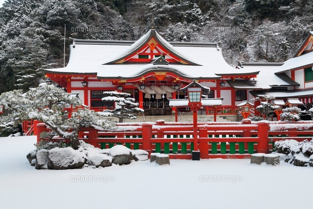 雪の太鼓谷稲荷神社
(c)YOSHITSUGU NISHIGAKI/SEBUN PHOTO
