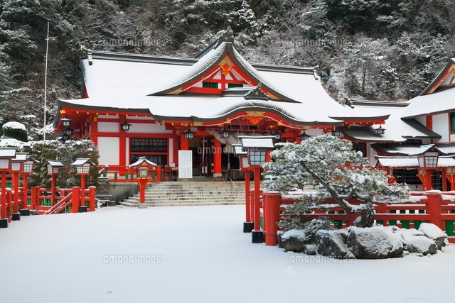 雪の太鼓谷稲荷神社
(c)YOSHITSUGU NISHIGAKI/SEBUN PHOTO