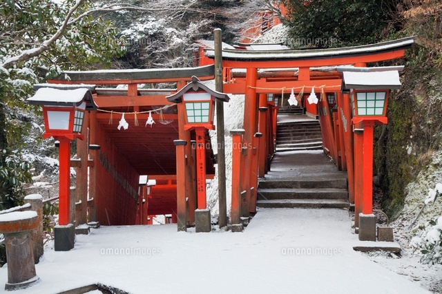 雪の太鼓谷稲荷神社
(c)YOSHITSUGU NISHIGAKI/SEBUN PHOTO