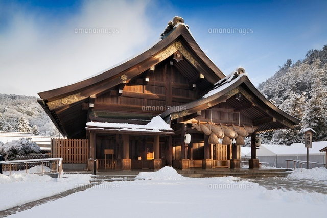 雪の出雲大社 神楽殿
(c)YOSHITSUGU NISHIGAKI/SEBUN PHOTO