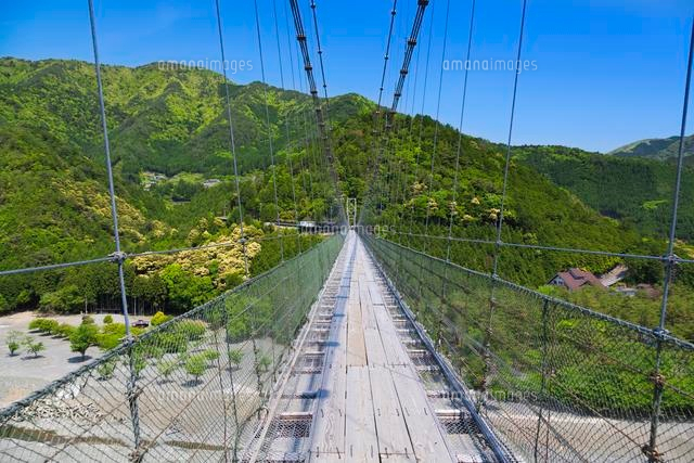 谷瀬の吊り橋
(c)YOSHITSUGU NISHIGAKI/SEBUN PHOTO