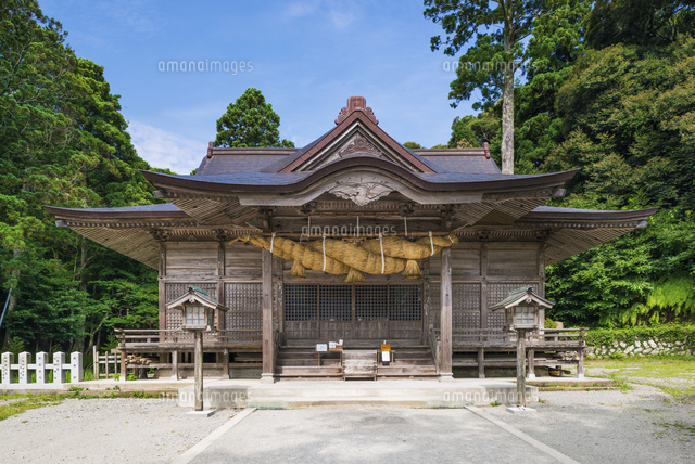 玉若酢命神社 拝殿
(c)YOSHITSUGU NISHIGAKI/SEBUN PHOTO