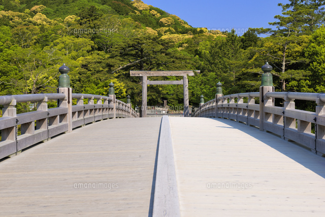 伊勢神宮内宮の宇治橋
(c)YOSHITSUGU NISHIGAKI/SEBUN PHOTO